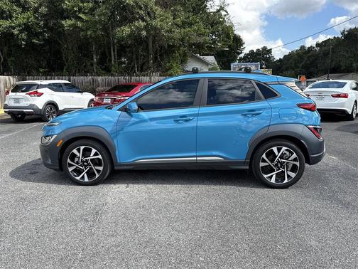 2022 Hyundai KONA Limited