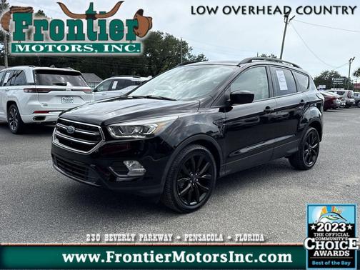 Shadow Black 2017 Ford Escape SE