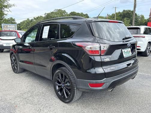 Shadow Black 2017 Ford Escape SE