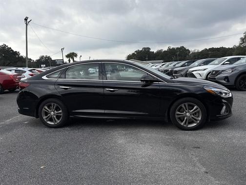 2019 Hyundai SONATA Limited