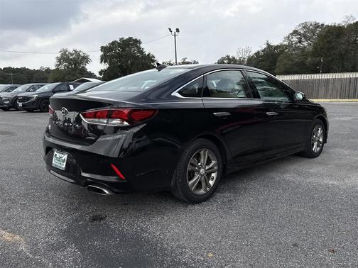 2019 Hyundai SONATA Limited