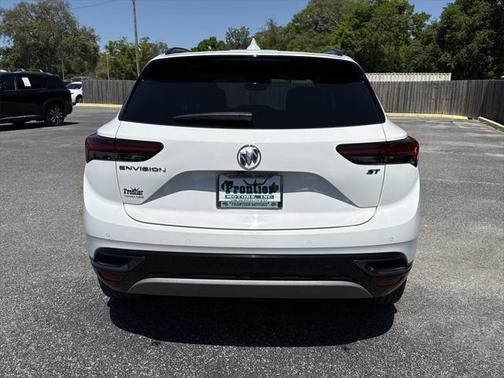 2022 Buick Envision FWD Preferred
