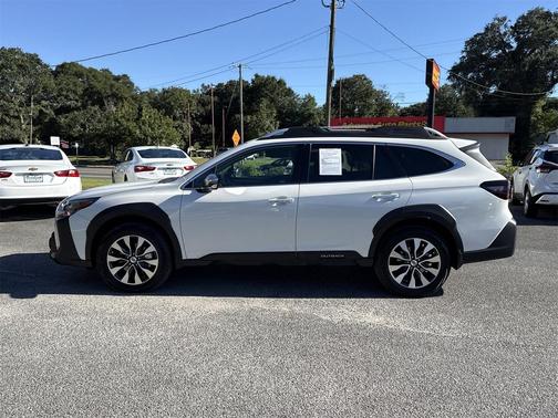 2023 Subaru Outback Touring XT