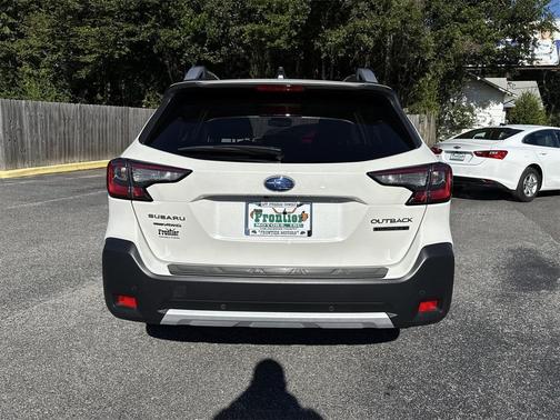 2023 Subaru Outback Touring XT