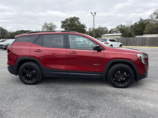 2024 GMC Terrain AWD AT4