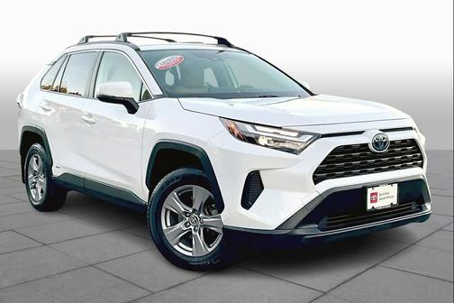 2024 Toyota RAV4 Hybrid XLE