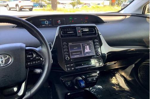 2021 Toyota Prius XLE