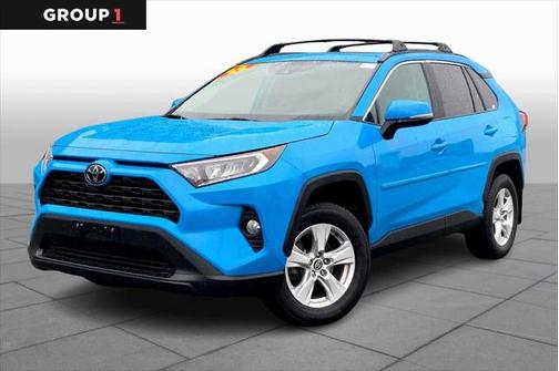 2020 Toyota RAV4 XLE