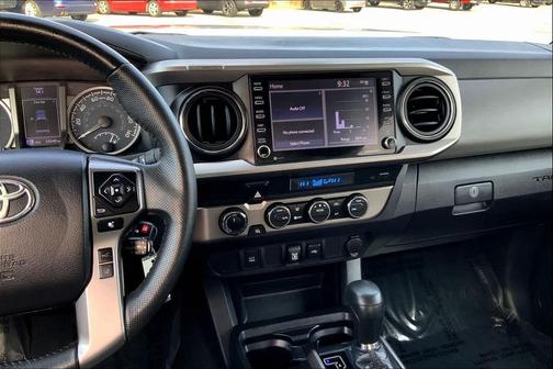 Cement 2021 Toyota Tacoma SR5