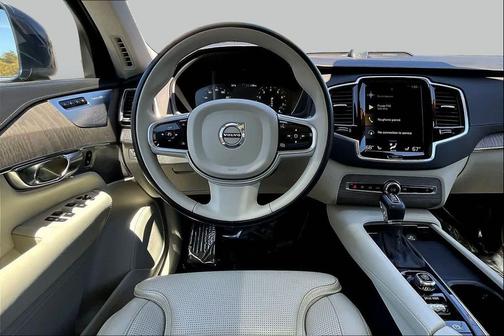 Denim Blue Metallic 2021 Volvo XC90 T6 Inscription