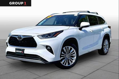 Wind Chill Pearl 2024 Toyota Highlander Platinum