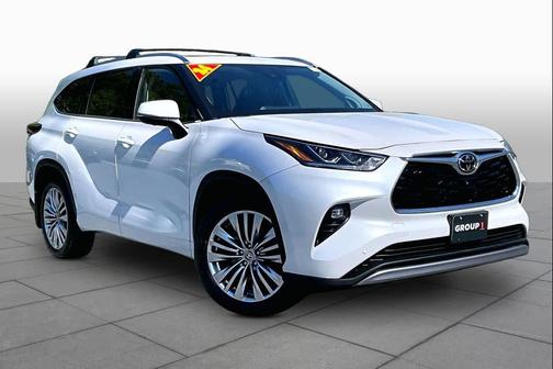 Wind Chill Pearl 2024 Toyota Highlander Platinum