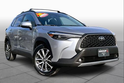 2022 Toyota Corolla Cross XLE