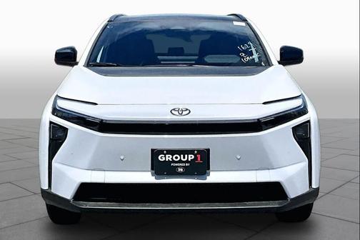 Wind Chill Pearl 2026 Toyota bZ XLE