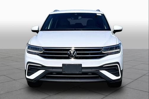Pure White 2022 Volkswagen Tiguan 2.0T SE 4MOTION