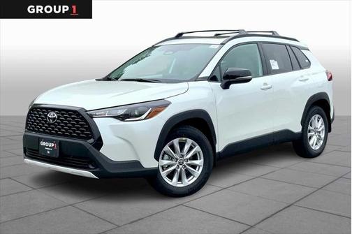 2025 Toyota Corolla Cross LE