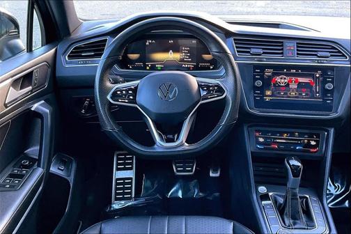 2024 Volkswagen Tiguan 2.0T SE R-Line Black 4MOTION