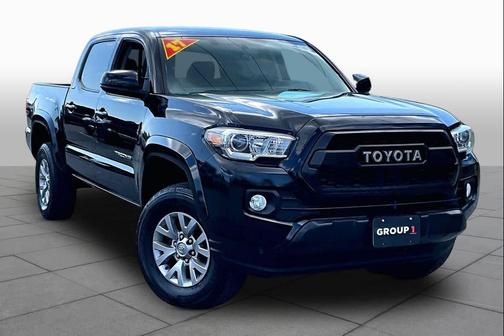 Black 2017 Toyota Tacoma SR5