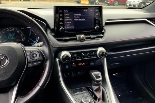 2021 Toyota RAV4 Prime SE