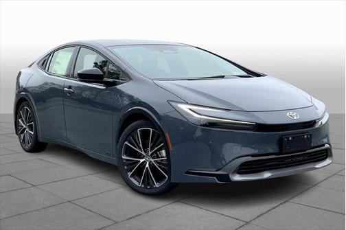 2025 Toyota Prius XLE