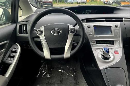 2012 Toyota Prius Plug-in Base