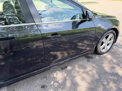 Black Granite Metallic 2012 Chevrolet Cruze 2LT