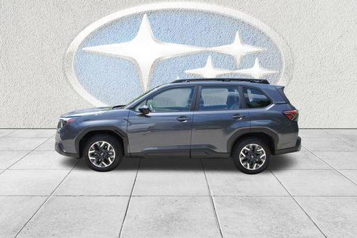 2025 Subaru Forester Base