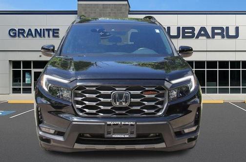 Crystal Black Pearl 2023 Honda Passport TrailSport