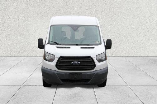 2017 Ford Transit-250 148 WB Medium Roof Cargo