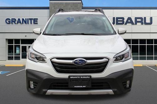 Crystal White Pearl 2021 Subaru Outback Limited