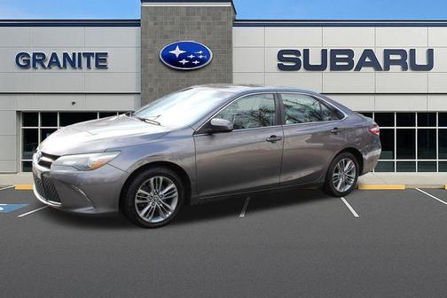 2016 Toyota Camry SE