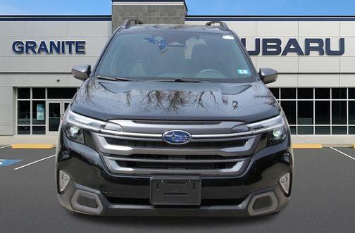 Crystal Black Silica 2025 Subaru Forester Hybrid Limited