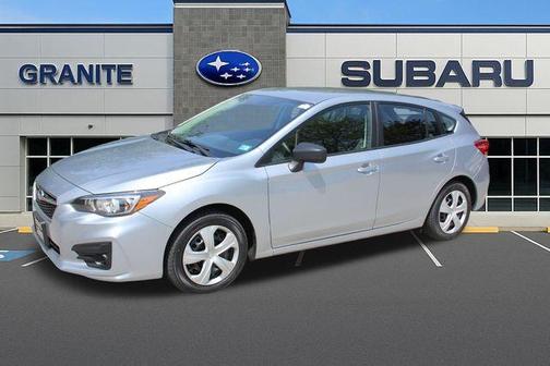 Ice Silver Metallic 2019 Subaru Impreza 2.0i
