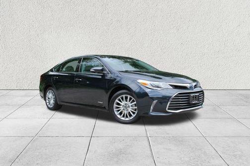 2018 Toyota Avalon Hybrid Limited