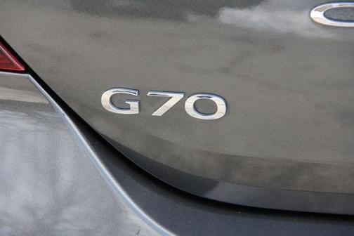 2023 Genesis G70 2.0T
