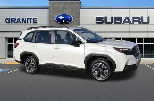 2025 Subaru Forester Base