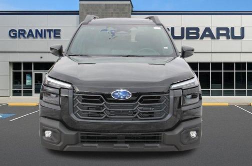 Crystal Black Silica 2026 Subaru Outback Touring XT