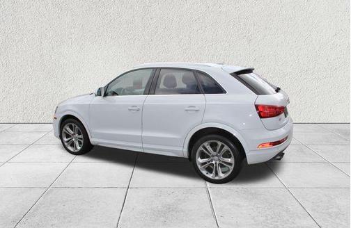 2017 Audi Q3 2.0T Premium Plus