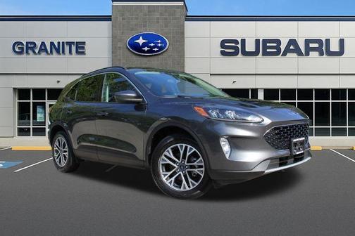 2020 Ford Escape SEL