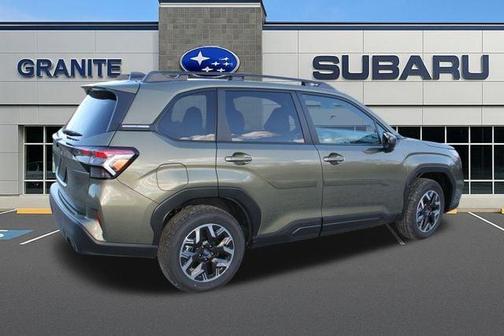 2025 Subaru Forester Premium