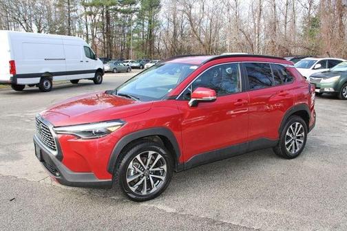 2023 Toyota Corolla Cross XLE