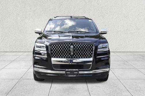 2023 Lincoln Navigator Black Label
