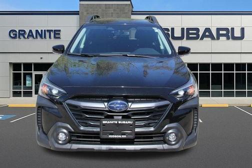 Crystal Black Silica 2025 Subaru Outback Premium