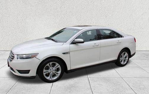 2017 Ford Taurus SEL