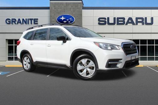 Crystal White Pearl 2019 Subaru Ascent Base 8-Passenger
