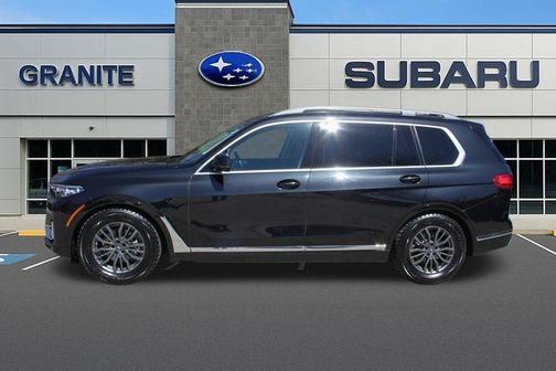 Black Sapphire Metallic 2019 BMW X7 xDrive40i