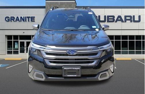 Crystal Black Silica 2025 Subaru Forester Hybrid Limited