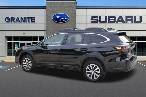 2024 Subaru Outback Premium