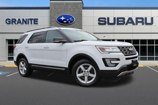 White Platinum Tri-Coat Metallic 2016 Ford Explorer XLT