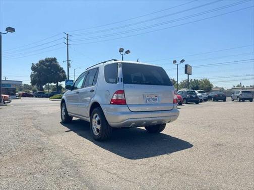 2004 Mercedes-Benz M-Class 4MATIC